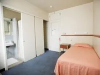 Single, Private Bathroom
